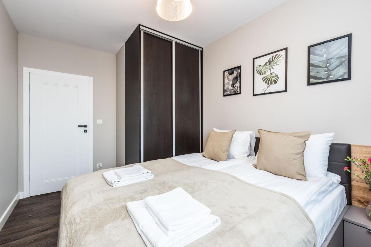 Rent Like Home - Slonimskiego 15 วรอตซวาฟ ภายนอก รูปภาพ
