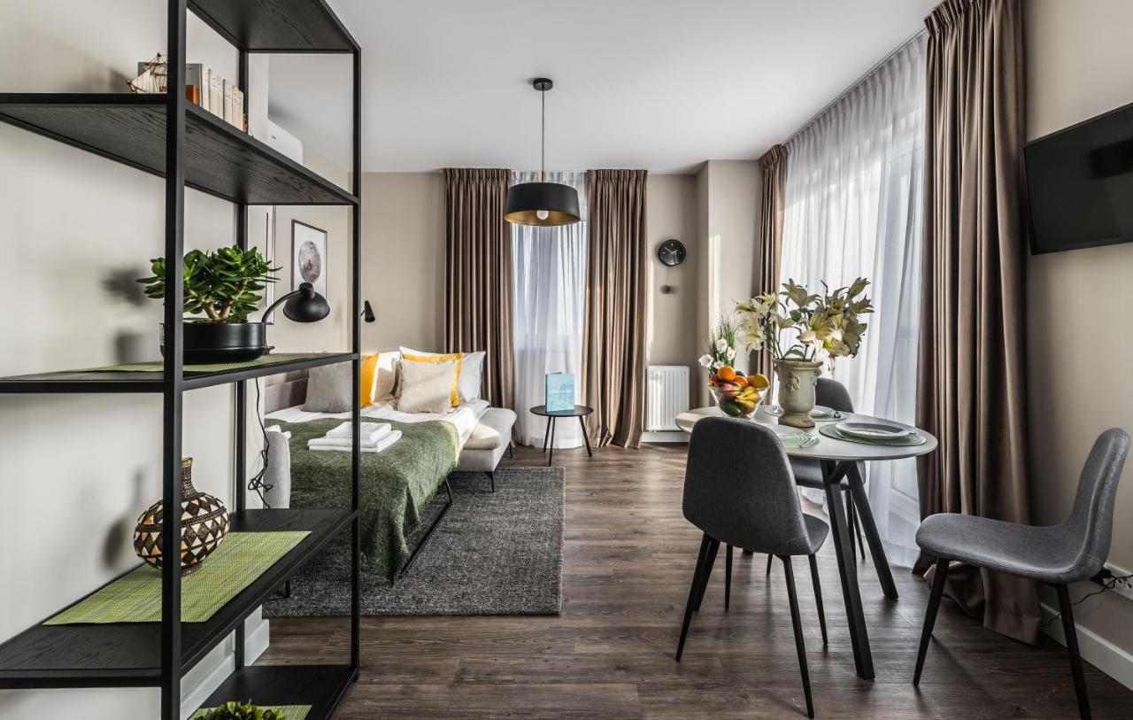 Rent Like Home - Slonimskiego 15 วรอตซวาฟ ภายนอก รูปภาพ